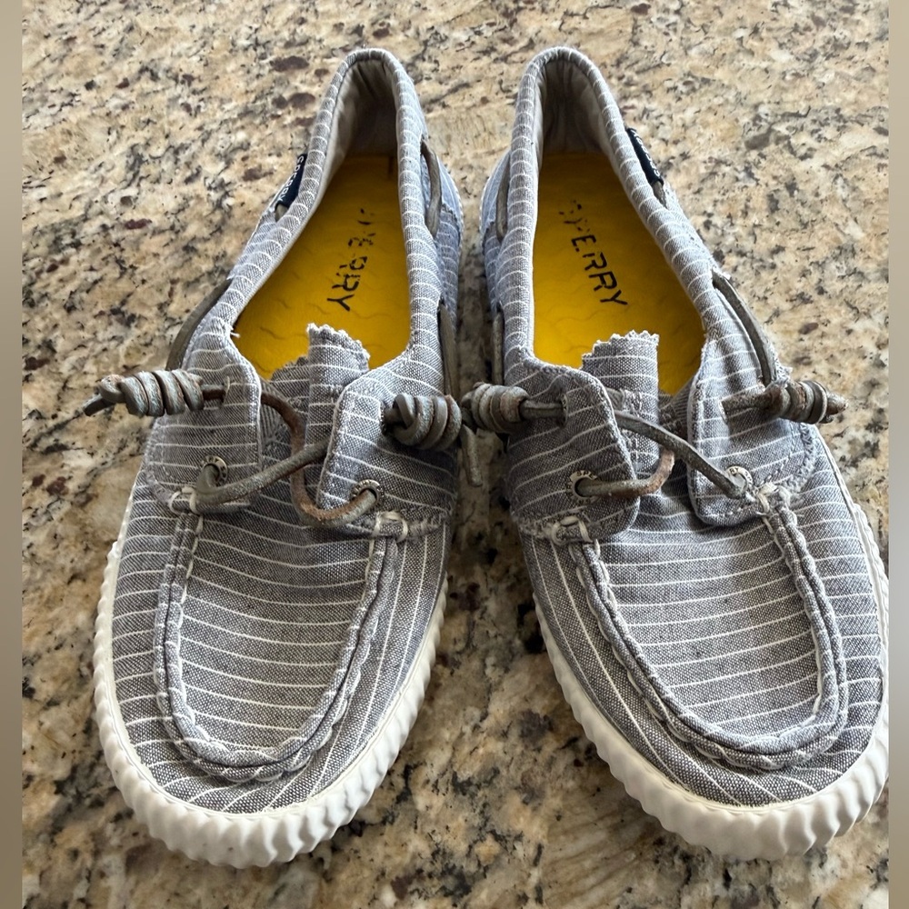 Sperry Seaside Slip-On Boat Shoes Gray Stripe Women’s 7